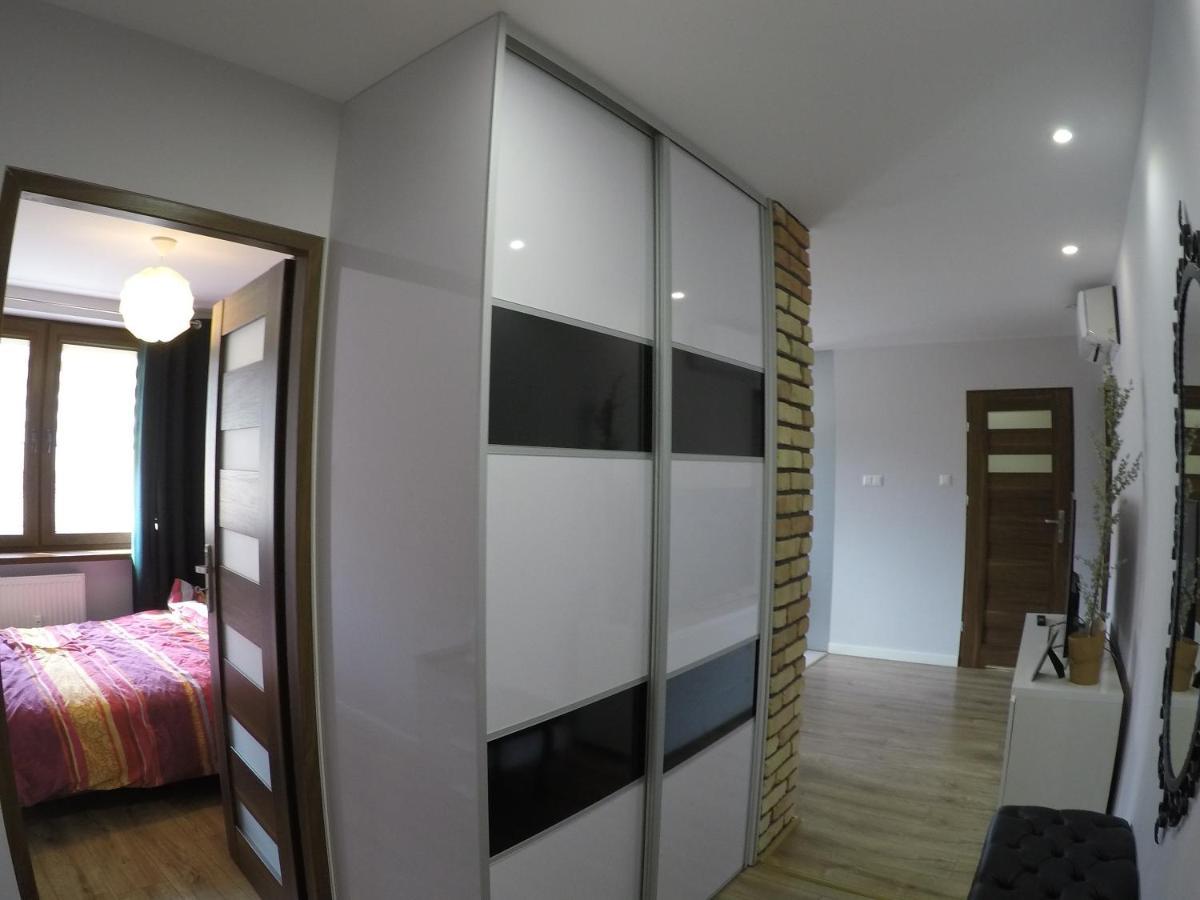 Апартаменты Apartament Bieszczady Устшики-Дольне Экстерьер фото